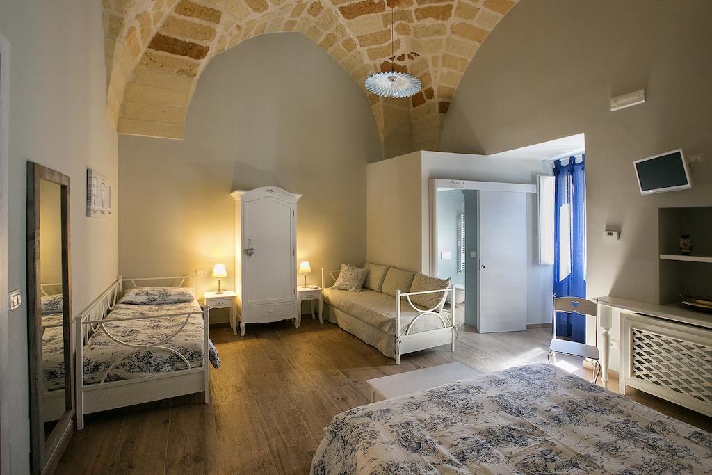 Bed and Breakfast La Casa Di Alessio Lecce Zimmer foto